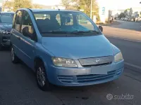 Usata Fiat Multipla 103 CV (75 kW) 2006 Bluazzurro Monovolume