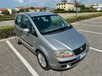 Usata Fiat Idea Dynamic 69 CV (50 kW) 2005 Argento Monovolume