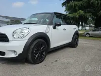 Usata Mini Cooper D Countryman 90 CV (66 kW) 2016 Bianco SUV