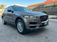 Usata Jaguar F-Pace 180 CV (132 kW) 2016 Grigio SUV