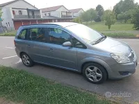Usata Opel Zafira 101 CV (74 kW) 2008 Grigio Monovolume