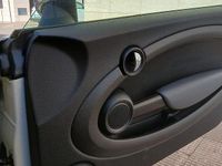 Begagnad Mini Cooper 75 HK (55 kW) 2010 Halvkombi