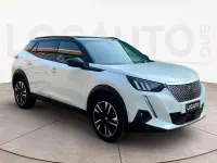 Usata Peugeot e-2008 GT 100 kW (136 CV) 2022 Bianco SUV