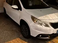 Usata Peugeot 2008 82 CV (60 kW) 2016 Bianco SUV