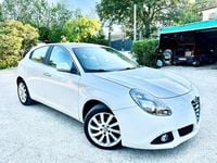 Usado Alfa Romeo Giulietta Distinctive 105 CV (77 kW) 2014 Blanco Utilitario