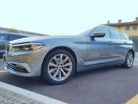 Usata BMW 520 Luxury Line 190 CV (139 kW) 2019 Grigio Station wagon
