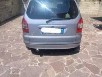 Usata Opel Zafira 101 CV (74 kW) 2004 Monovolume