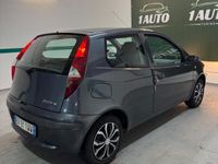 Usata Fiat Punto 80 CV (58 kW) 2001 Grigio Utilitaria