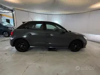 Usata Audi A1 Sportback Design 82 CV (60 kW) 2018 Black meet kettle Utilitaria