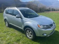 Usata Mitsubishi Outlander Invite 140 CV (102 kW) 2009 Argento SUV