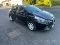 Usata Renault Clio IV Life 75 CV (55 kW) 2015 Nero Berlina