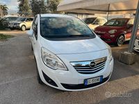 Usata Opel Meriva 110 CV (80 kW) 2011 Bianco Monovolume