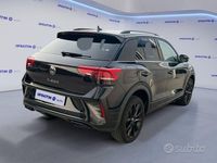 Usata VW T-Roc R-line Plus 150 CV (110 kW) 2022 Nero SUV