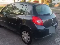 Usata Renault Clio II 75 CV (55 kW) 2007 Berlina