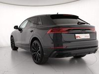 Usata Audi Q8 S-Line 231 CV (169 kW) 2022 Nero mito metallizzato SUV