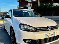 Usata VW Golf VII 105 CV (77 kW) 2012 Bianco Berlina