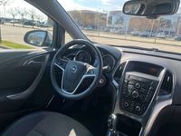 usata Opel Astra AstraIV 2010 5p 1.4 t Cosmo 140cv