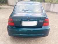 Usata Opel Vectra 101 CV (74 kW) 2000 Verde Berlina