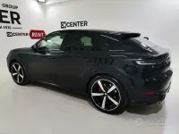Usata Porsche Cayenne 475 CV (349 kW) 2023 Nero SUV