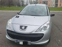 Usata Peugeot 206 60 CV (44 kW) 2011 Argento Berlina