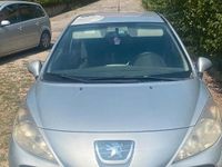 Begagnad Peugeot 207 88 HK (64 kW) 2006 Grå Sedan