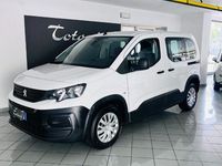 Usata Peugeot Rifter Active 131 CV (96 kW) 2021 Bianco Monovolume