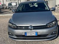 Usata VW Polo Comfortline 95 CV (69 kW) 2019 Grigio Berlina