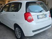Usata Chevrolet Aveo 69 CV (50 kW) 2012 Bianco Berlina