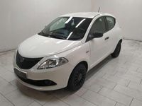 Usata Lancia Ypsilon Silver 70 CV (51 kW) 2021 Bianco Utilitaria