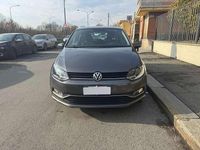 Usata VW Polo Trendline 75 CV (55 kW) 2016 Grigio Berlina