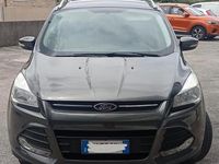 Usata Ford Kuga 115 CV (84 kW) 2015 SUV