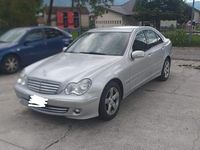 Usata Mercedes C200 122 CV (89 kW) 2007 Grigio Berlina