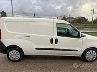 Usata Fiat Doblò 104 CV (76 kW) 2016 Bianco Monovolume