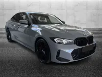 Usata BMW 330 M Sport 286 CV (210 kW) 2025 Grigio Berlina
