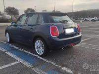 Usata Mini Cooper D 116 CV (85 kW) 2017 Blu/azzurro Utilitaria