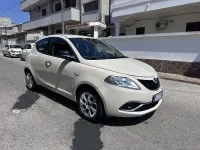 Usata Lancia Ypsilon Gold 95 CV (69 kW) 2016 Beige Utilitaria