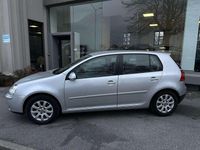 Usata VW Golf V Sportline 105 CV (77 kW) 2007 Grigio metalizzato Berlina