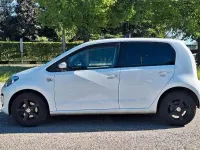 Usata VW up! 68 CV (50 kW) 2015 Bianco Utilitaria