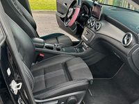 Usata Mercedes CLA200 136 CV (100 kW) 2016 Nero Station wagon