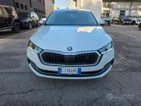 Käytetty Skoda Octavia Style 150 HP (110 kW) 2022 Valkoinen Farmari