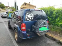 Usata Jeep Cherokee 150 CV (110 kW) 2003 SUV