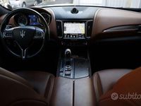 Usata Maserati Levante GranLusso 275 CV (202 kW) 2018 Blu SUV