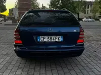 Usata Mercedes C220 150 CV (110 kW) 2004 Station wagon