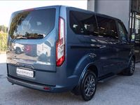 Usata Ford Tourneo Custom Titanium 131 CV (96 kW) 2022 Blu metallizzato Furgone
