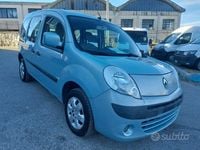 Usata Renault Kangoo 106 CV (77 kW) 2010 Blu Monovolume