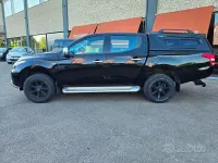 Usata Mitsubishi L200 Invite 154 CV (113 kW) 2017 Nero Pick-up
