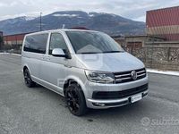 Begagnad VW Multivan Highline 204 HK (150 kW) 2015 Grå Van