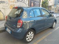 Gebraucht Nissan Micra Tekna 80 PS (58 kW) 2012 Grau Kleinwagen