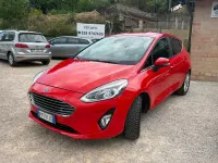 Usata Ford Fiesta 85 CV (62 kW) 2018 Rosso Utilitaria