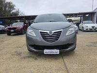 Usata Lancia Ypsilon Gold 95 CV (69 kW) 2015 Grigio Utilitaria